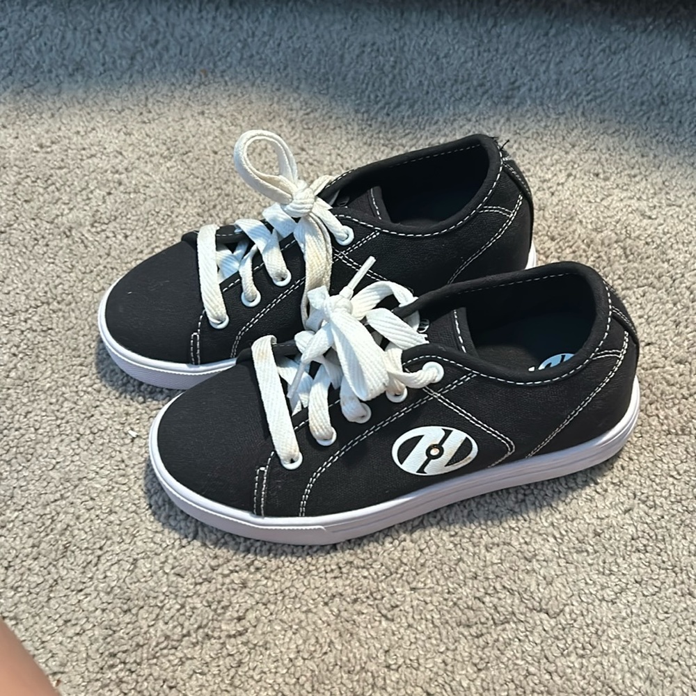 Boys Heelys Only Worn Once